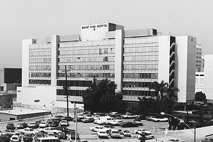 1955 MOUNT-SINAI HOSPITAL (Black and White Photo) (Cedars-Sinai History)